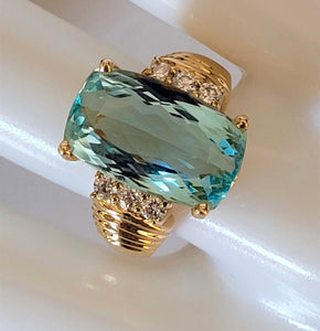 14k Huge Aquamarine & Diamond Ring